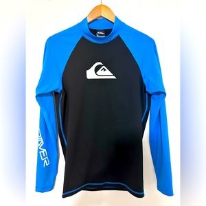 EUC Quicksilver Blue and Black Men Swim Top